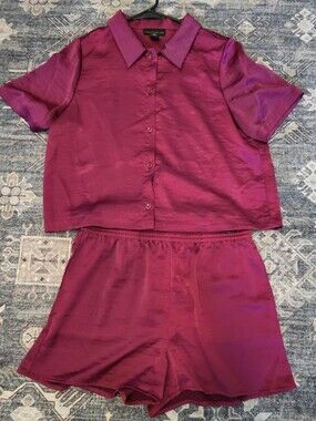 House of Harlow 1960 Berry Magenta Shorts Set: Shirt + Shorts Size M
